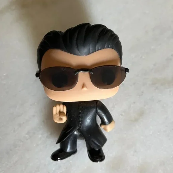 Action Figures - Picture 1 of 4